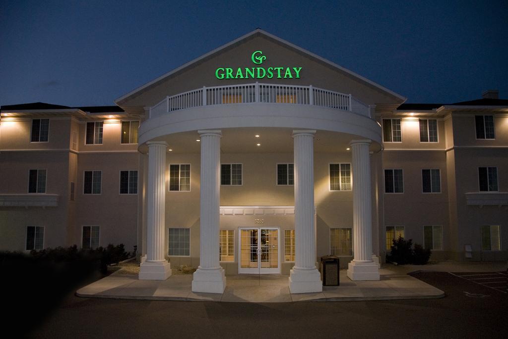 Grandstay Residential Suites Hotel - Eau Claire Exterior foto